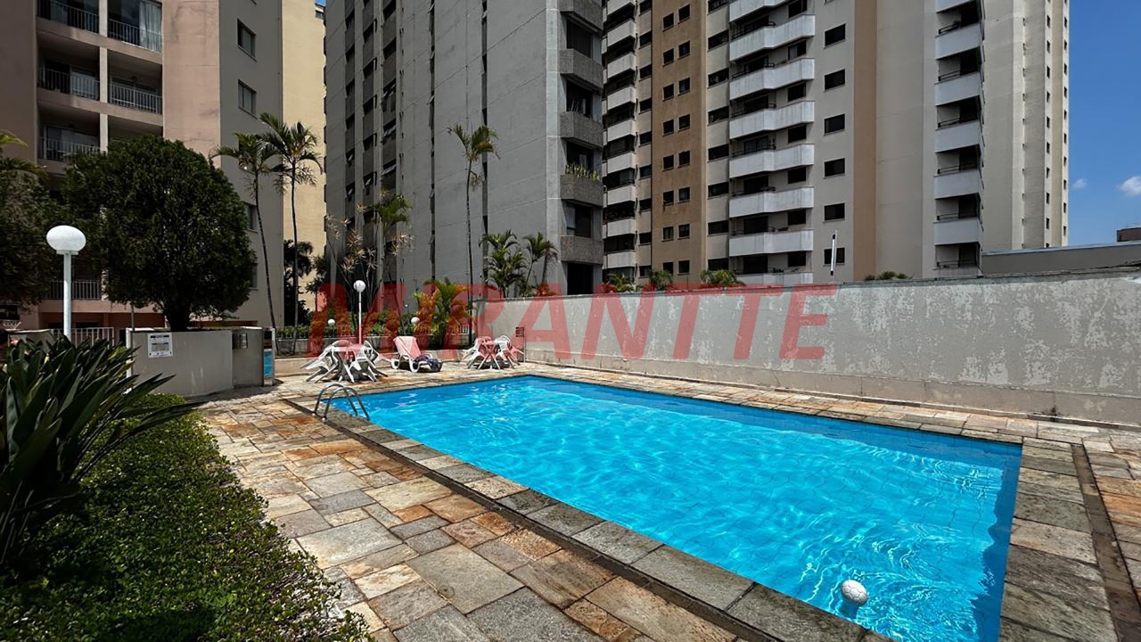 Apartamento de 92m² com 2 quartos em Santa Terezinha
