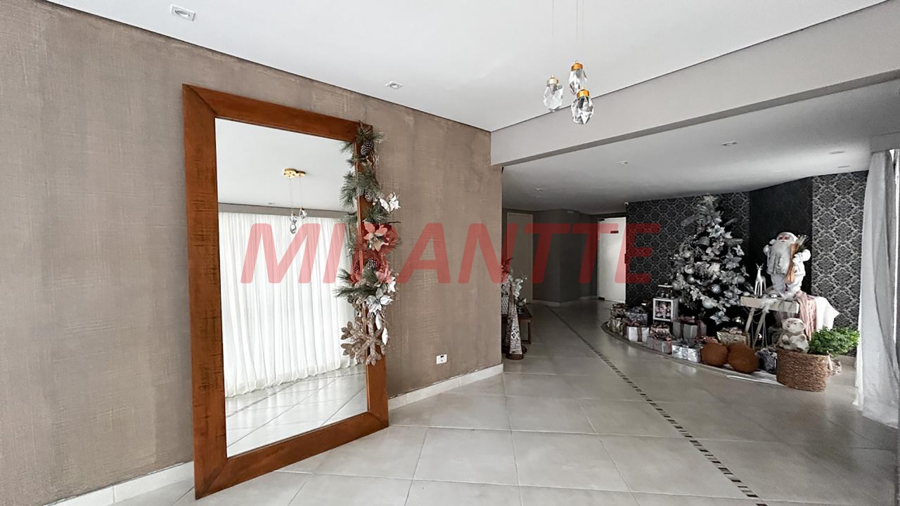 Apartamento de 92m² com 2 quartos em Santa Terezinha