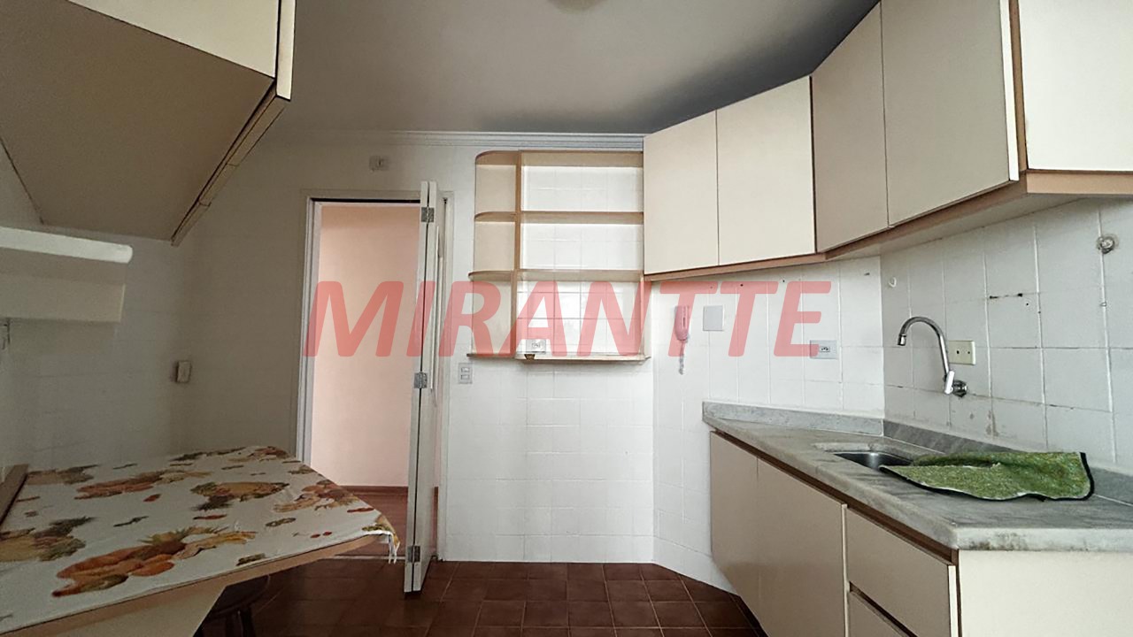 Apartamento de 92m² com 2 quartos em Santa Terezinha