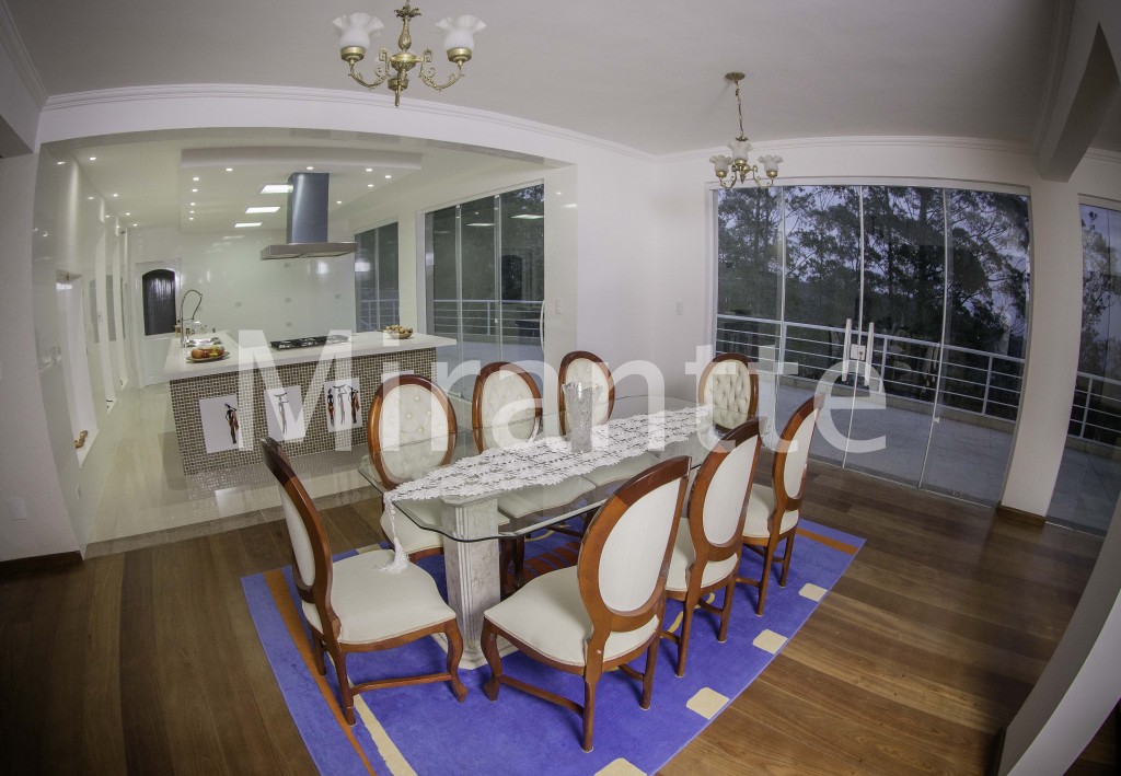 Casa terrea de 520m² com 4 quartos em Serra Da Cantareira