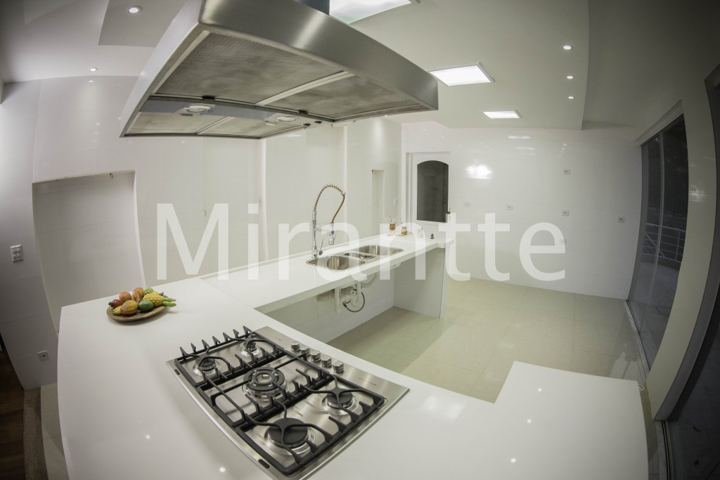 Casa terrea de 520m² com 4 quartos em Serra Da Cantareira