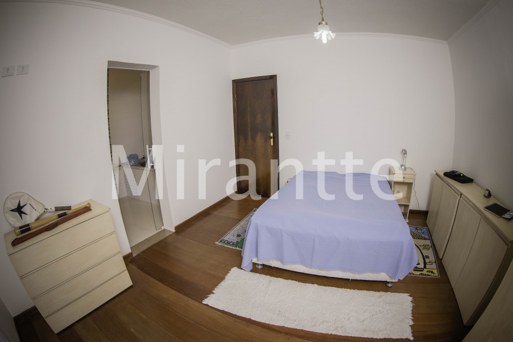 Casa terrea de 520m² com 4 quartos em Serra Da Cantareira
