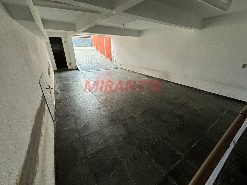 Sobrado de 230m² com 3 quartos em Tremembe