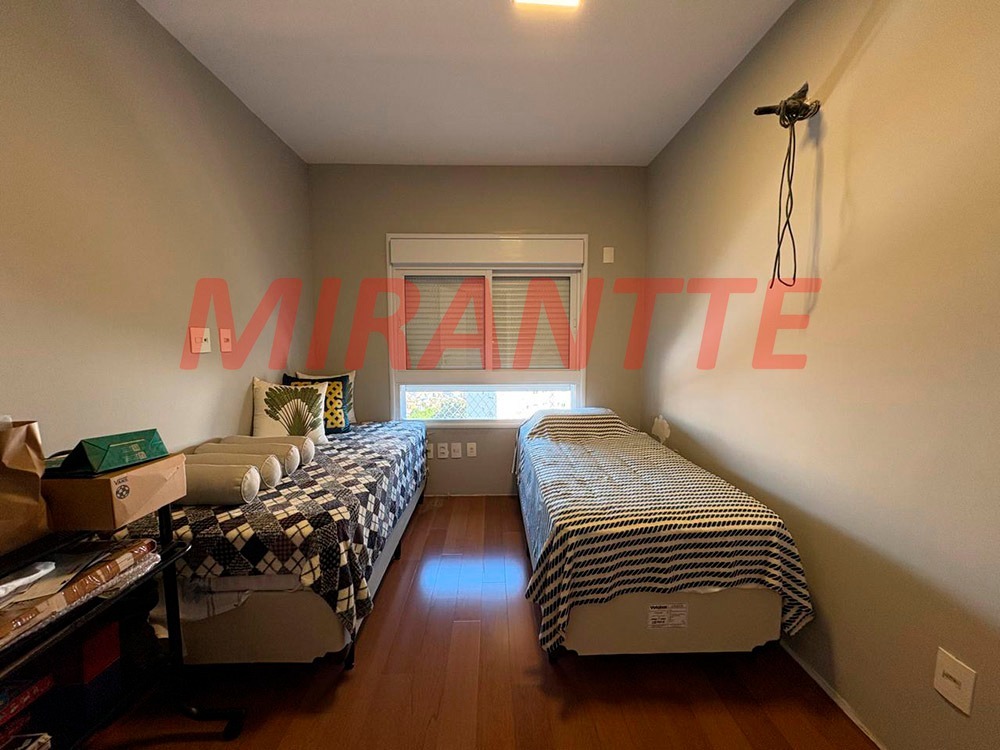 Apartamento de 264m² com 4 quartos em Santa Terezinha