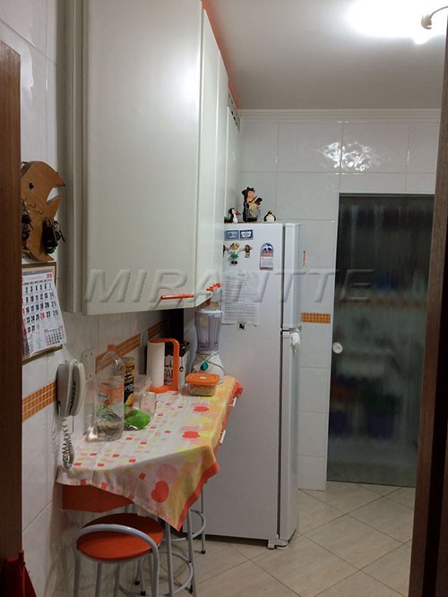Apartamento de 98m² com 4 quartos em Cachoeirinha