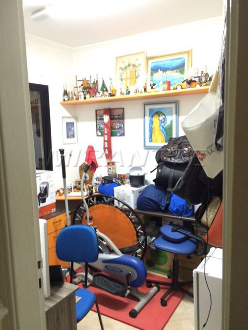 Apartamento de 98m² com 4 quartos em Cachoeirinha