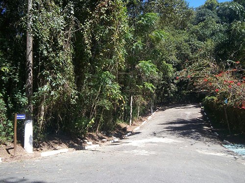 Terreno de 2362m² em Serra Da Cantareira