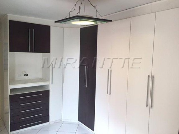 Apartamento de 75m² com 2 quartos em Aclimação