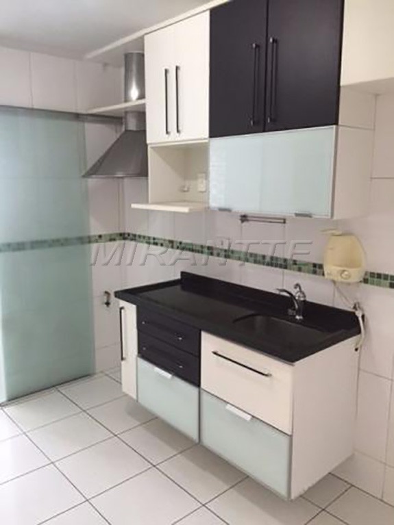 Apartamento de 75m² com 2 quartos em Aclimação