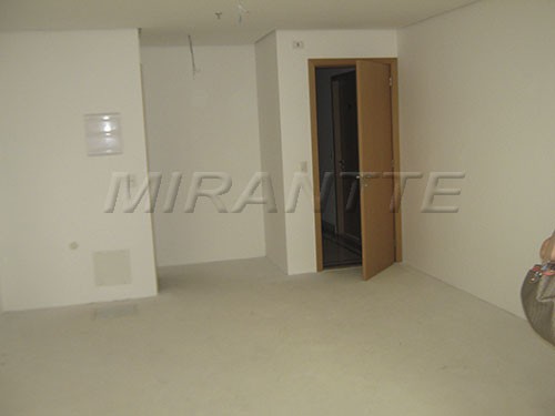Comercial de 69m² em Santana