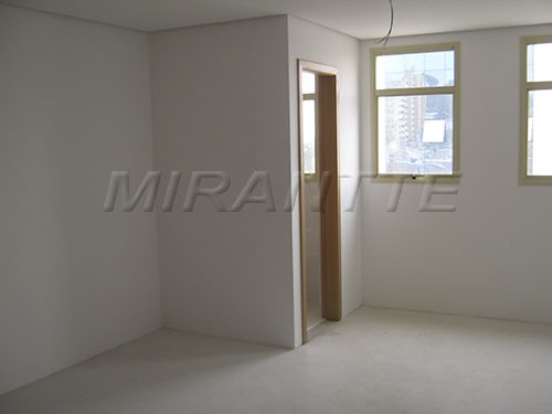 Comercial de 69m² em Santana