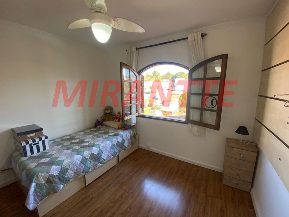 Sobrado de 198m² com 3 quartos em Parque Casa De Pedra