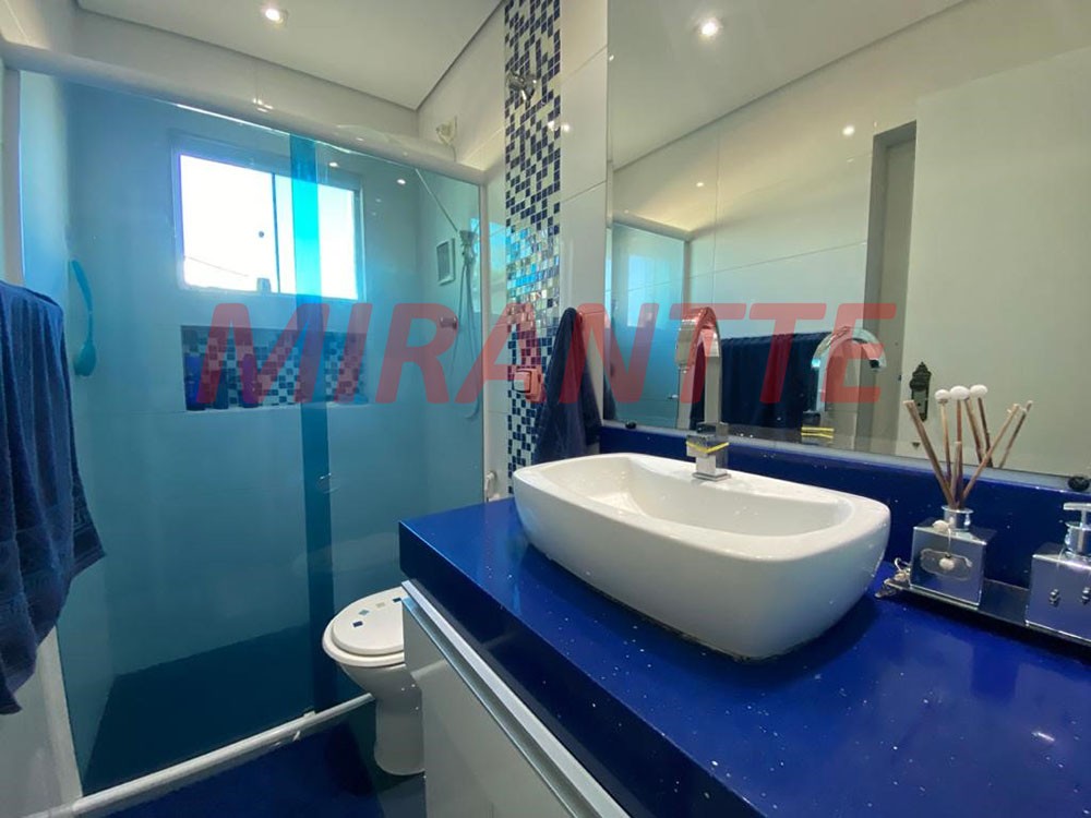 Sobrado de 198m² com 3 quartos em Parque Casa De Pedra