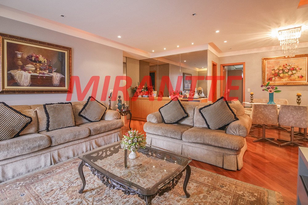 Apartamento de 140m² com 3 quartos em Santana