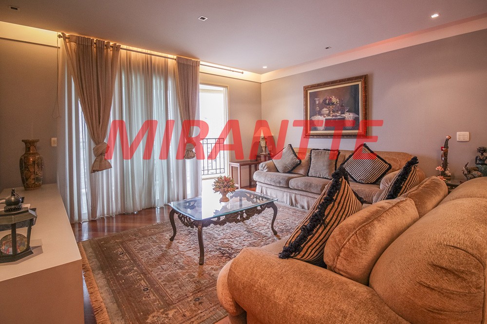Apartamento de 140m² com 3 quartos em Santana