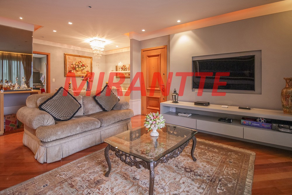 Apartamento de 140m² com 3 quartos em Santana