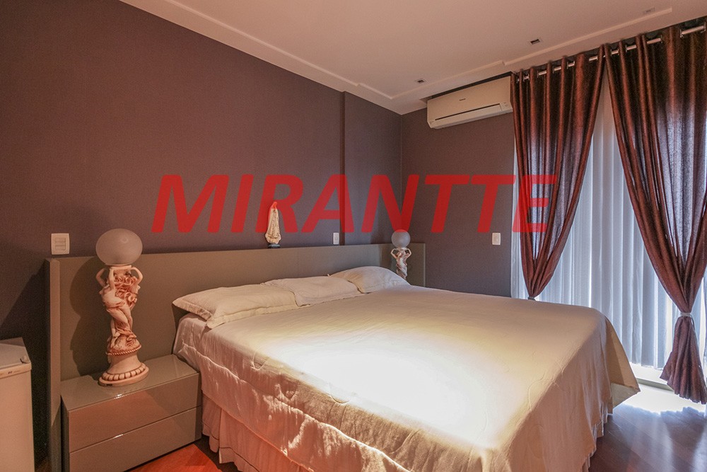 Apartamento de 140m² com 3 quartos em Santana