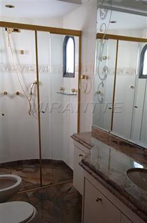 Apartamento de 340m² com 4 quartos em Tatuapé