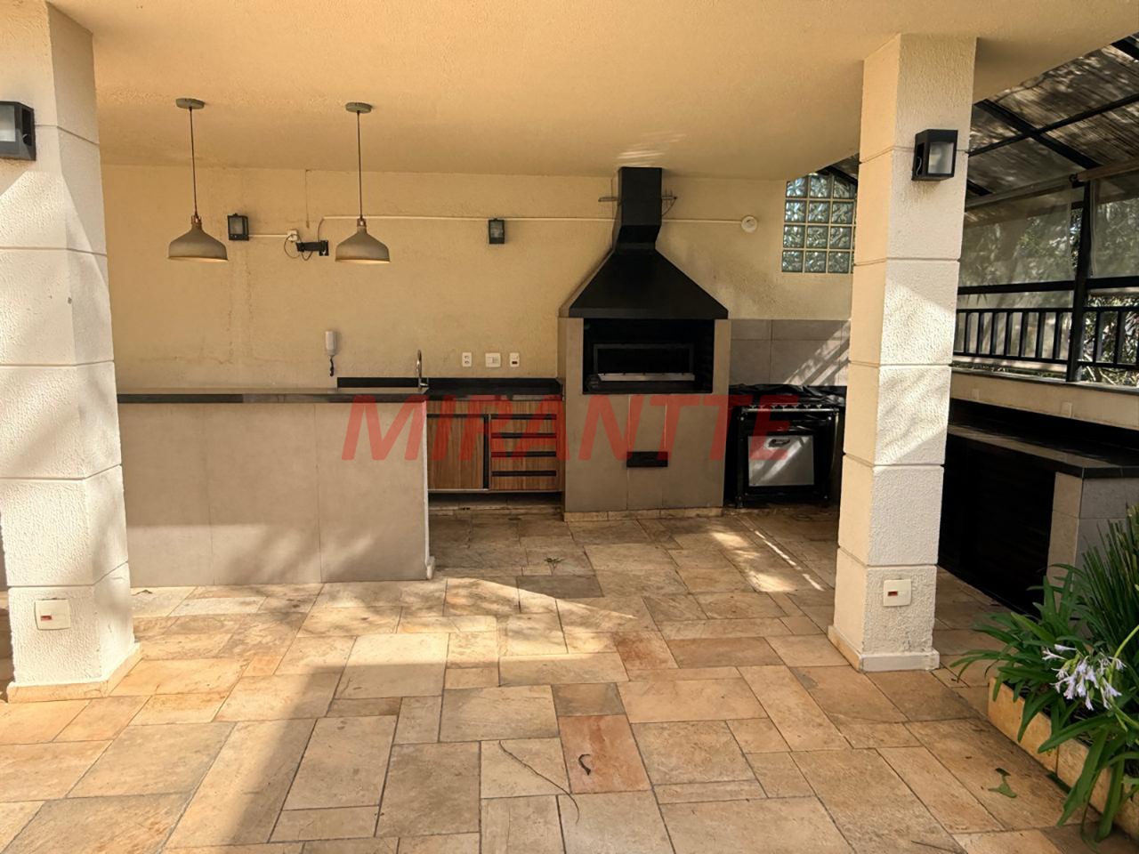 Apartamento de 92m² com 3 quartos em Santa Terezinha