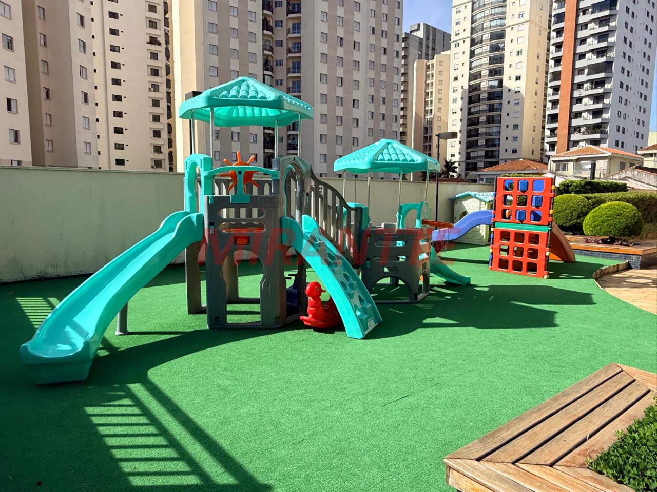 Apartamento de 92m² com 3 quartos em Santa Terezinha