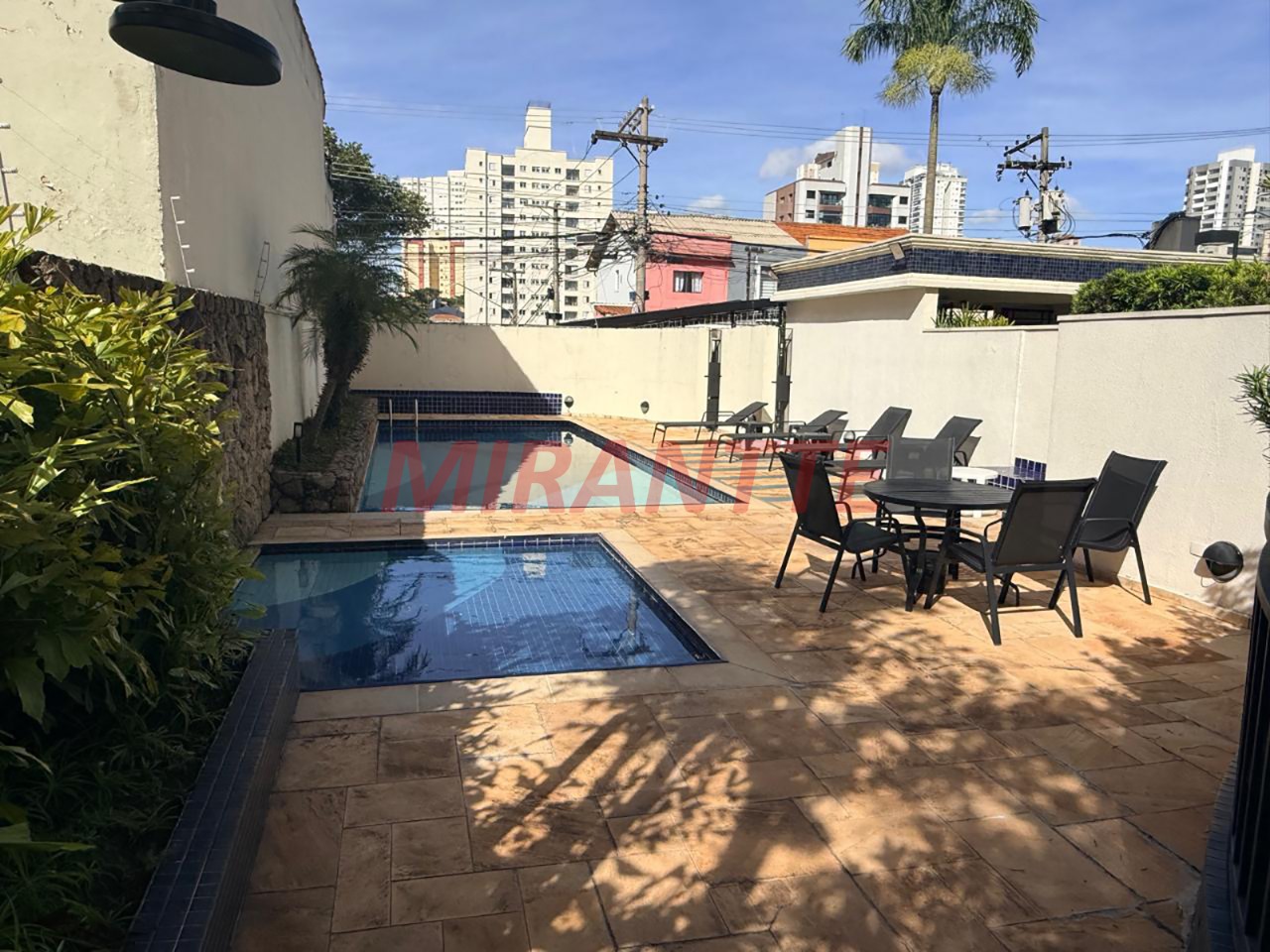 Apartamento de 92m² com 3 quartos em Santa Terezinha