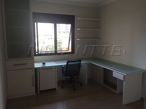 Apartamento de 260m² com 4 quartos em Santana