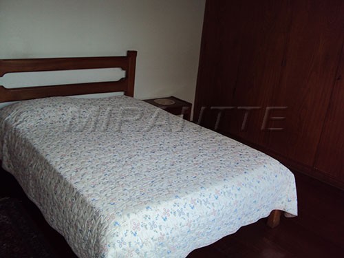 Sobrado de 350m² com 3 quartos em Mandaqui