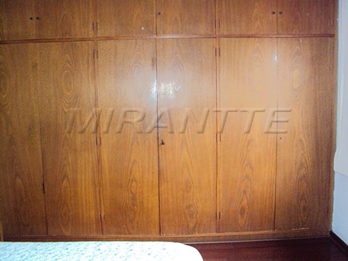 Sobrado de 350m² com 3 quartos em Mandaqui