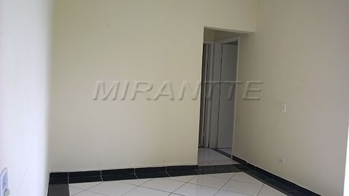 Apartamento de 75m² com 2 quartos em Vila Mazzei