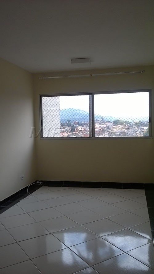 Apartamento de 75m² com 2 quartos em Vila Mazzei