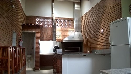Apartamento de 75m² com 2 quartos em Vila Mazzei