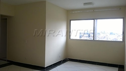 Apartamento de 75m² com 2 quartos em Vila Mazzei
