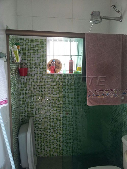 Casa terrea de 130m² com 3 quartos em Jardim Hercilia