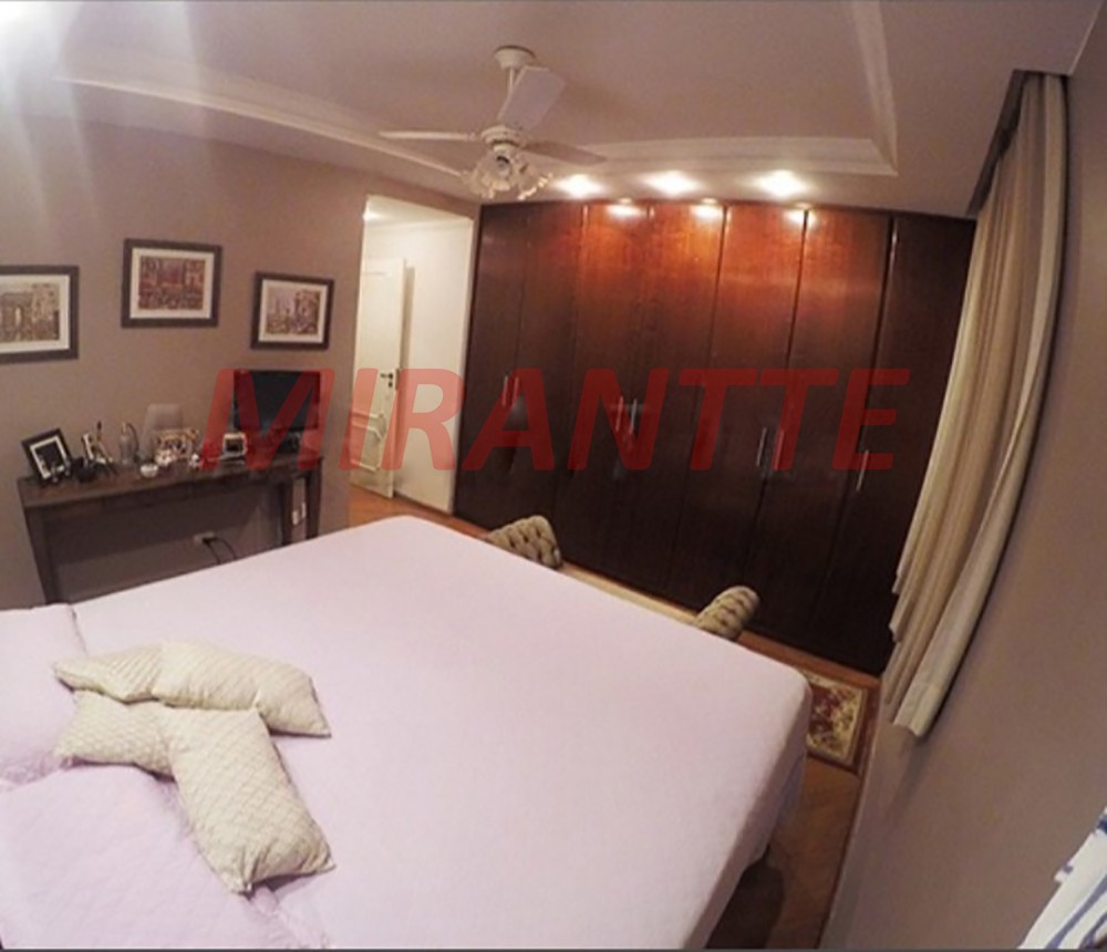 Apartamento de 140m² com 4 quartos em Santana