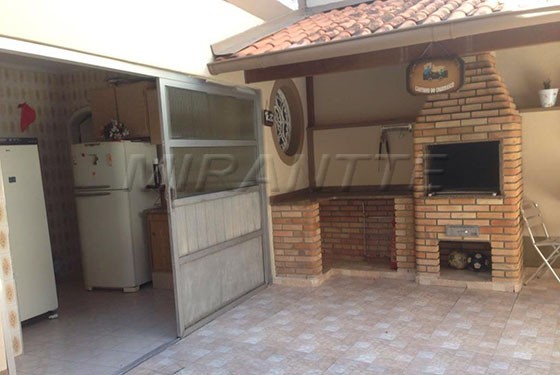 Sobrado de 190m² com 4 quartos em Horto Florestal