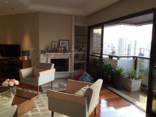 Apartamento de 147m² com 3 quartos em Santana