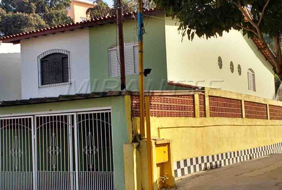 Sobrado com 4 quartos em Tucuruvi