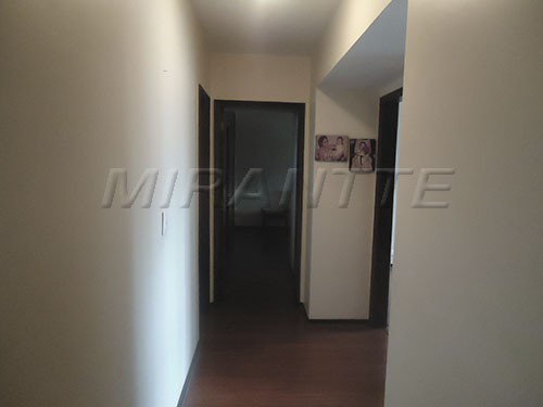 Apartamento de 204m² com 3 quartos em Santana