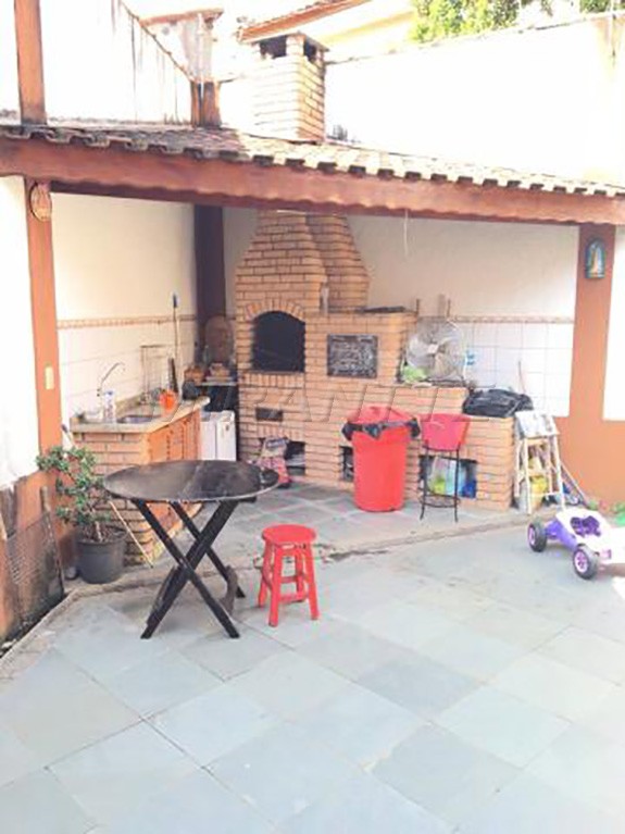 Sobrado de 85m² com 3 quartos em Jardim Virginia Bianca