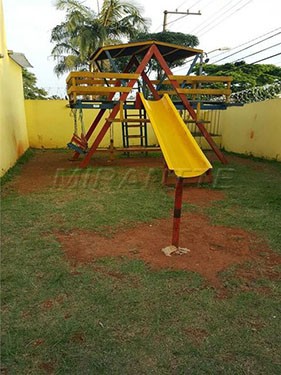 Cond. fechado de 65m² com 2 quartos em Itaquera