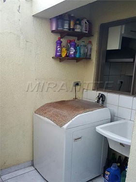Cond. fechado de 65m² com 2 quartos em Itaquera