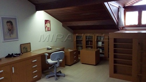 Sobrado de 350m² com 3 quartos em Jardim França