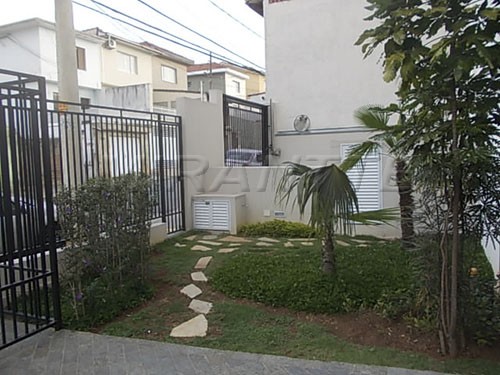 Apartamento de 51m² com 2 quartos em Vila Aurora