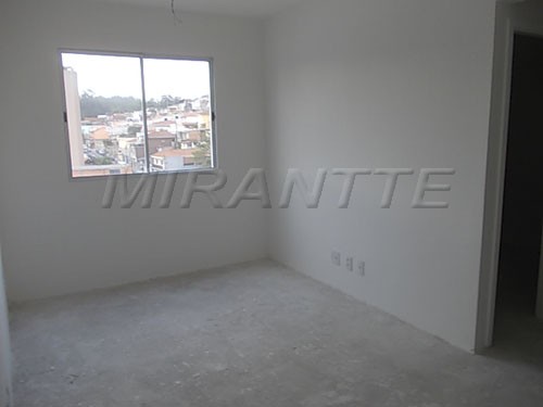 Apartamento de 51m² com 2 quartos em Vila Aurora