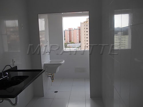 Apartamento de 51m² com 2 quartos em Vila Aurora