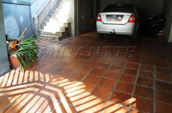 Sobrado de 211m² com 3 quartos em Santa Teresinha
