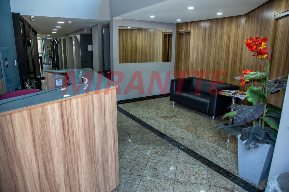 Comercial de 800m² em Parada Inglesa