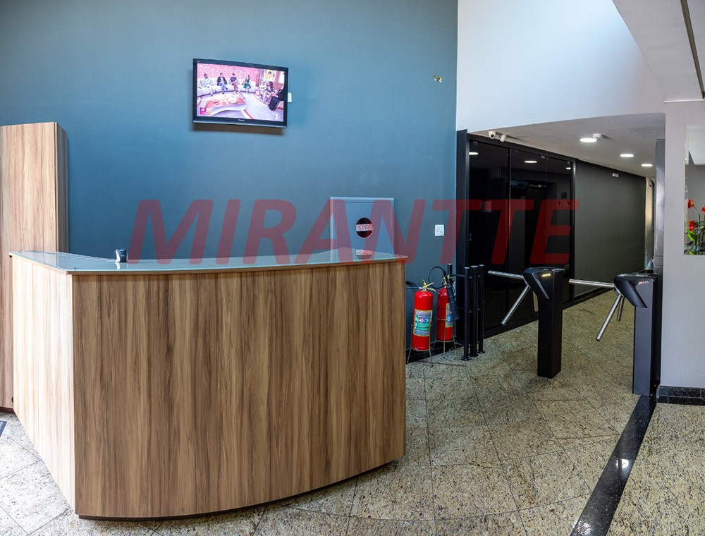 Comercial de 800m² em Parada Inglesa