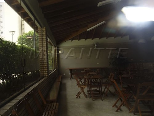 Apartamento de 145m² com 4 quartos em Santana