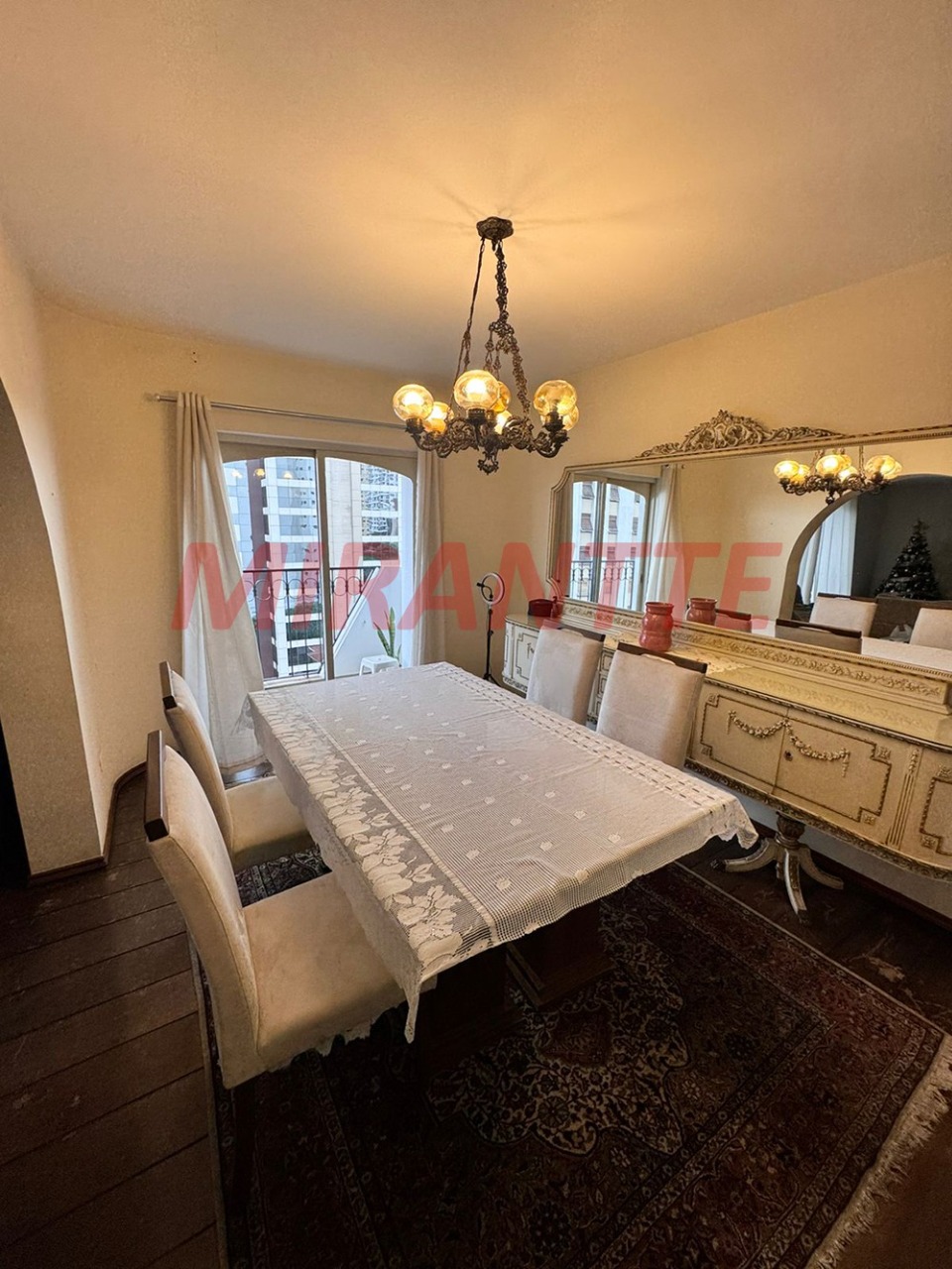 Apartamento de 200m² com 4 quartos em Santana